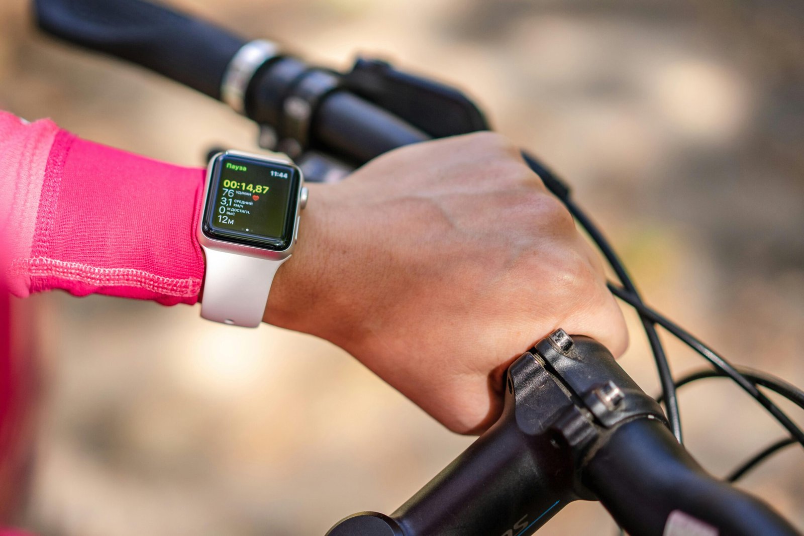 Best Smartwatches for Tracking Fitness in 2025 Best Smartwatches for Tracking